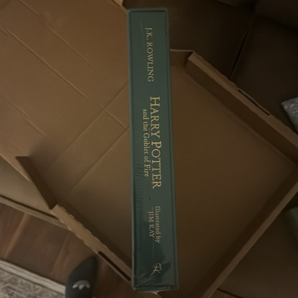 Harry Potter, the goblet of fire illustrated hardback - Picture 3 of 3